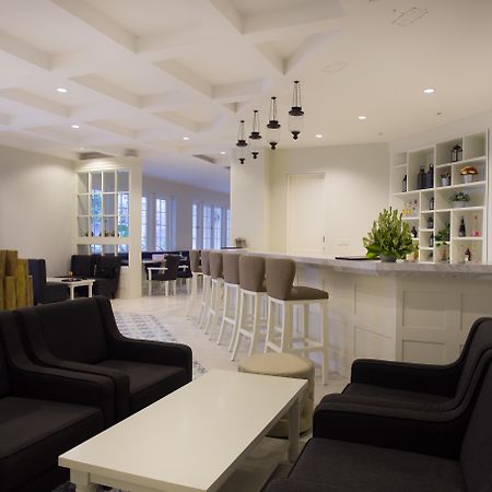 Amalfi Hotel Seminyak Екстер'єр фото