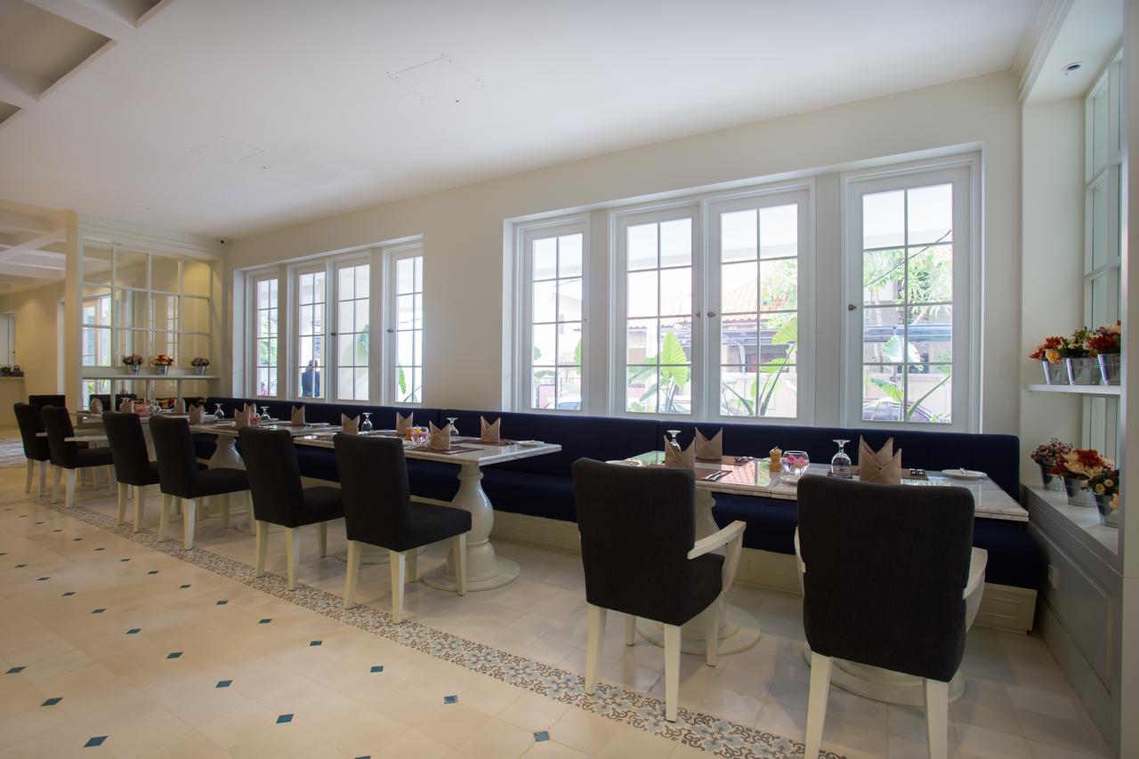 Amalfi Hotel Seminyak Екстер'єр фото
