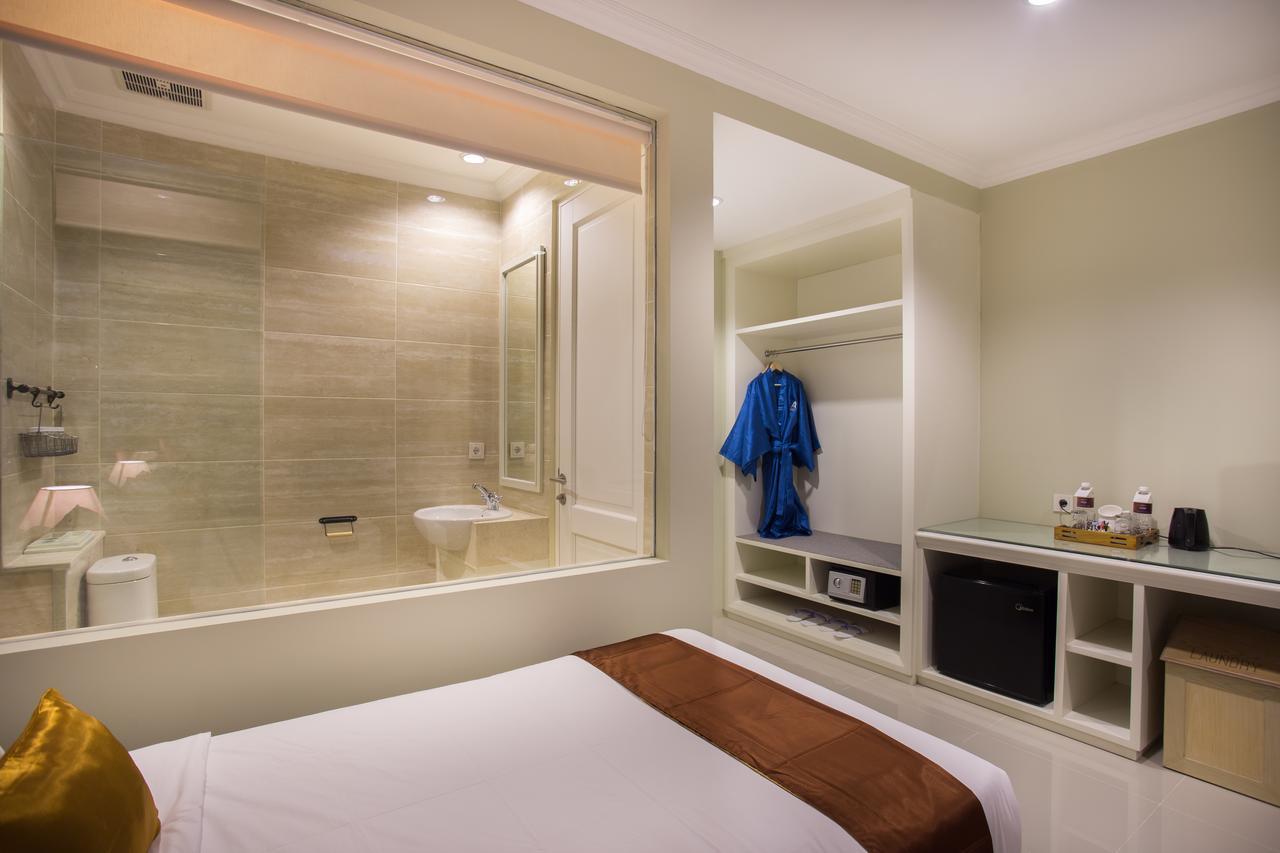 Amalfi Hotel Seminyak Екстер'єр фото